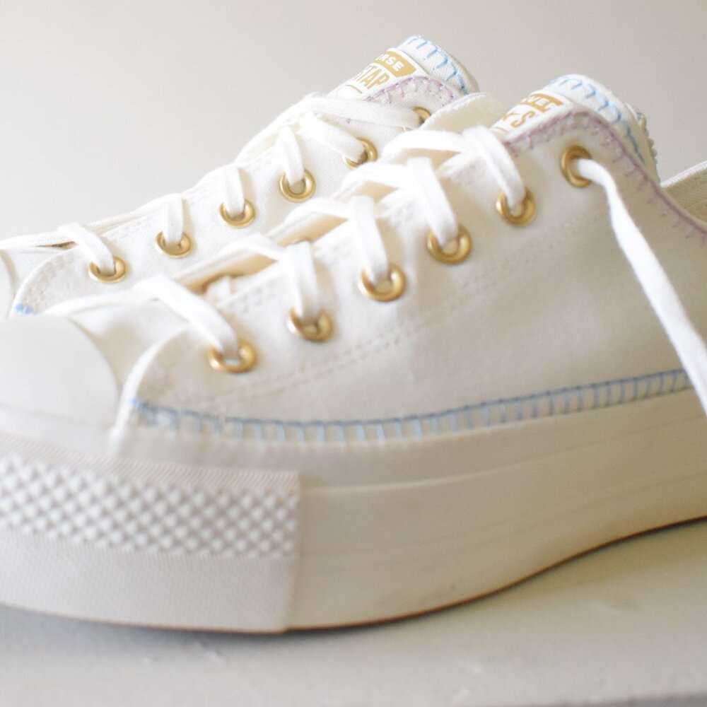 Converse Chuck Taylor All Star Platform Sneaker -- Off White Embroidered Stich